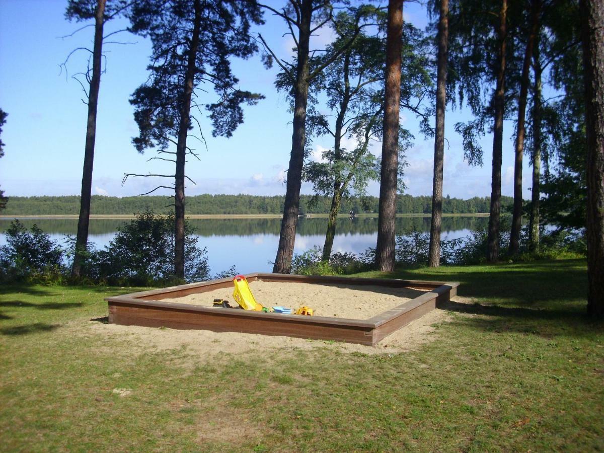 Fewoamglubigsee Wendisch Rietz Esterno foto